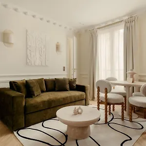 Apartament Leon, Paryż